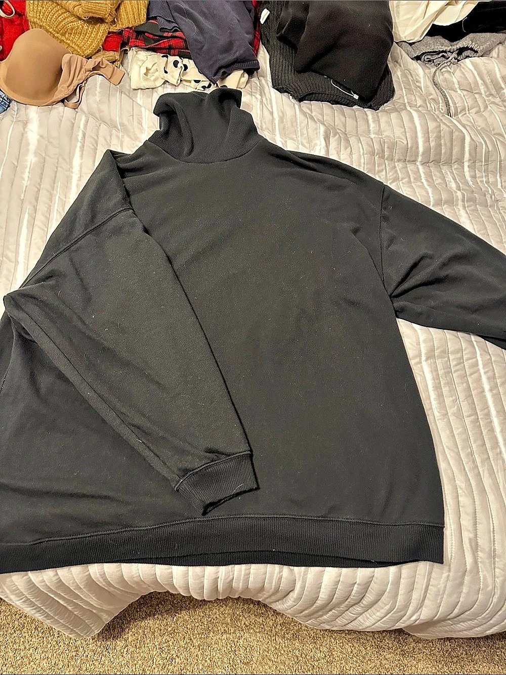 Black Turtleneck Sweatshirt Like New